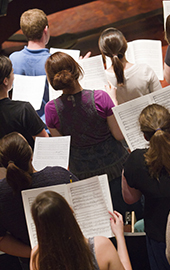 Choral students rehearse